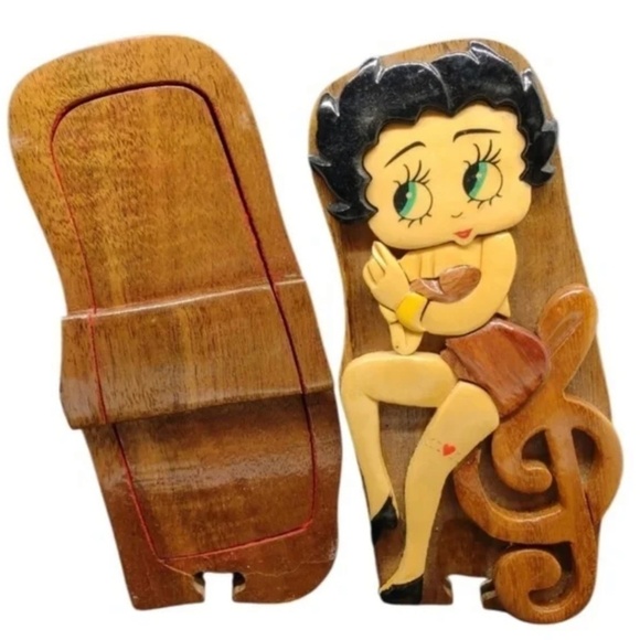 Betty Boop Other - Vintage 1990s Betty Boop Wooden Puzzle Box